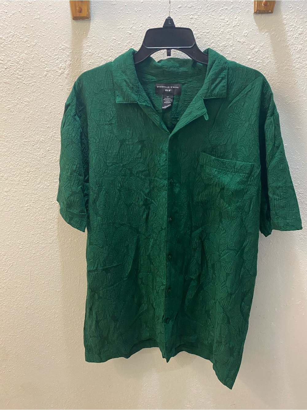 Men's Textured Forest Green Short-Sleeve Button-Up Dress Shirt